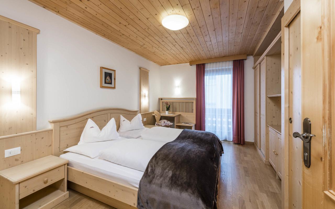 Stoa - Elegant & Romantic Guest House - "Adults Only" San Vigilio Di Marebbe Dış mekan fotoğraf